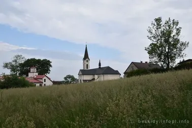 Mały Szlak Beskidzki, dzień 1, kościół w Straconce